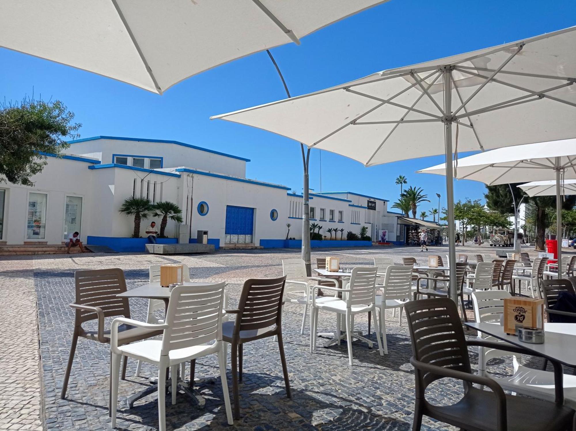 Casino Blu: 50M To Beach, In Town Center Armação de Pêra Exterior foto
